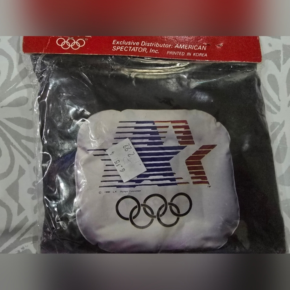 In Pkg 1984 Los Angeles Olympics Inflatable Seat Cushion – Vintage Collectible - Picture 4 of 5
